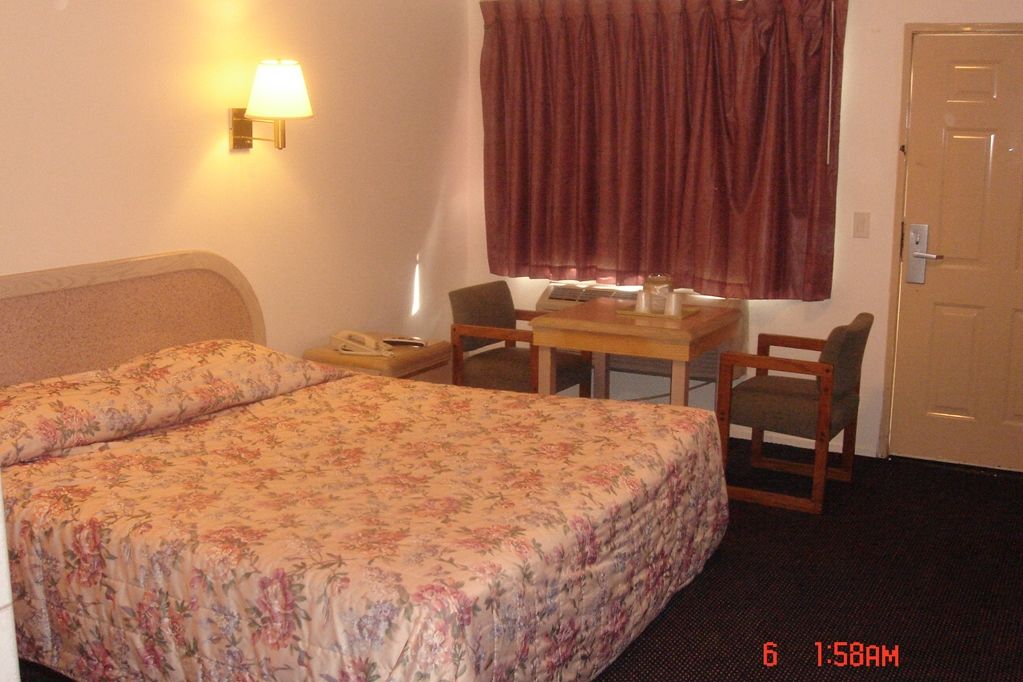 Moonlite Inn Redondo Beach Oda fotoğraf